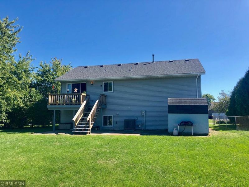 1939 Prairie Rose Ln, Saint Cloud, MN 56303