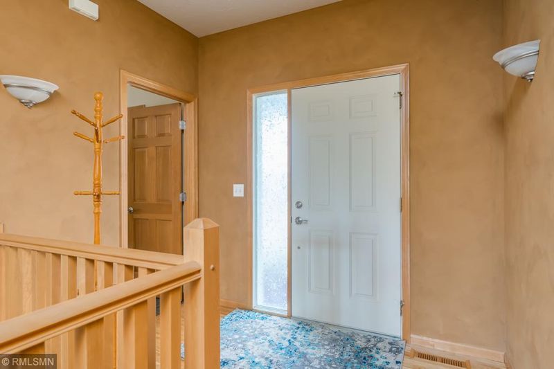 15148 Leander Ln, Montgomery, MN 56069