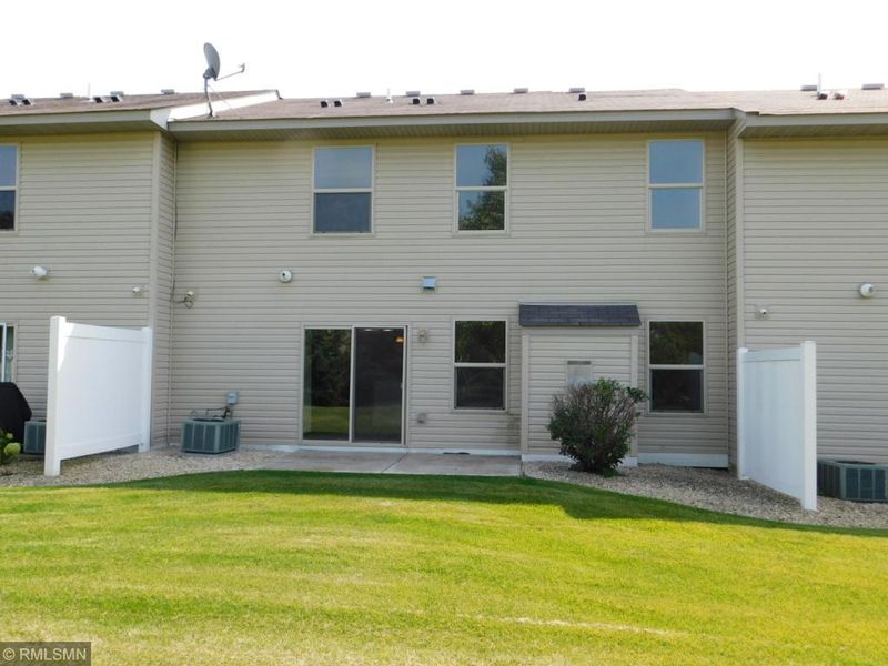 13685 Wellstead Dr, Rogers, MN 55374