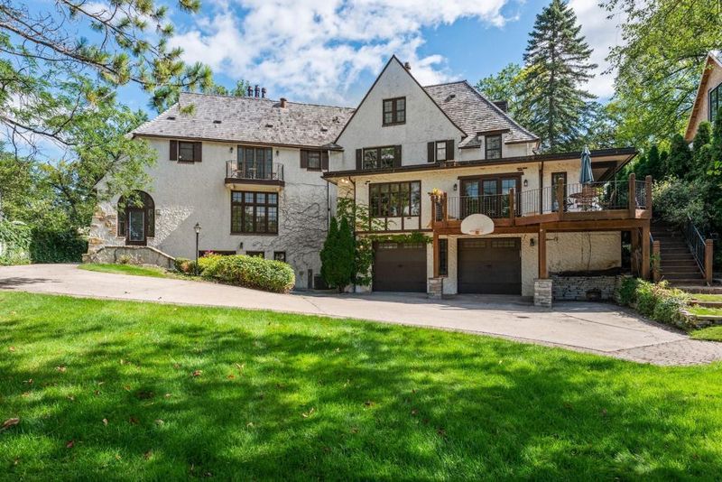 4600 Browndale Ave, Edina, MN 55424
