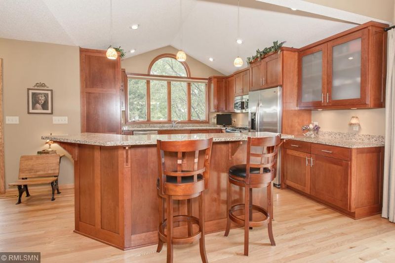 6624 Ruffed Grouse Rd, Lino Lakes, MN 55014