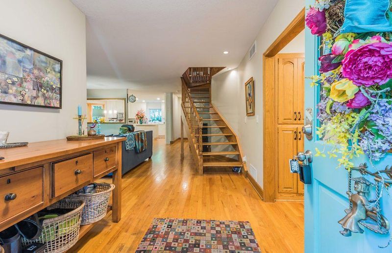 3200 Highland Ave, Wayzata, MN 55391