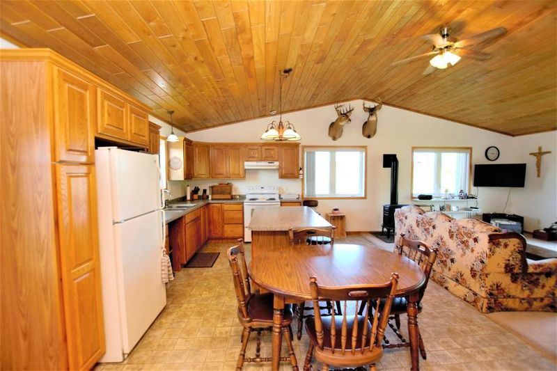 26562 Trout Lake Rd, Bovey, MN 55709