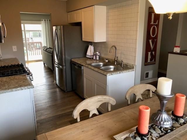 2020 103rd Ave NW, Coon Rapids, MN 55433