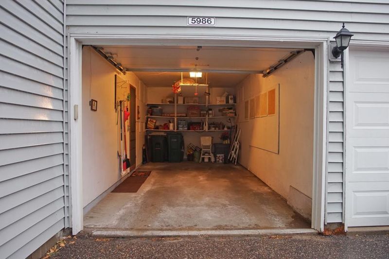 5986 Fernwood St, Shoreview, MN 55126