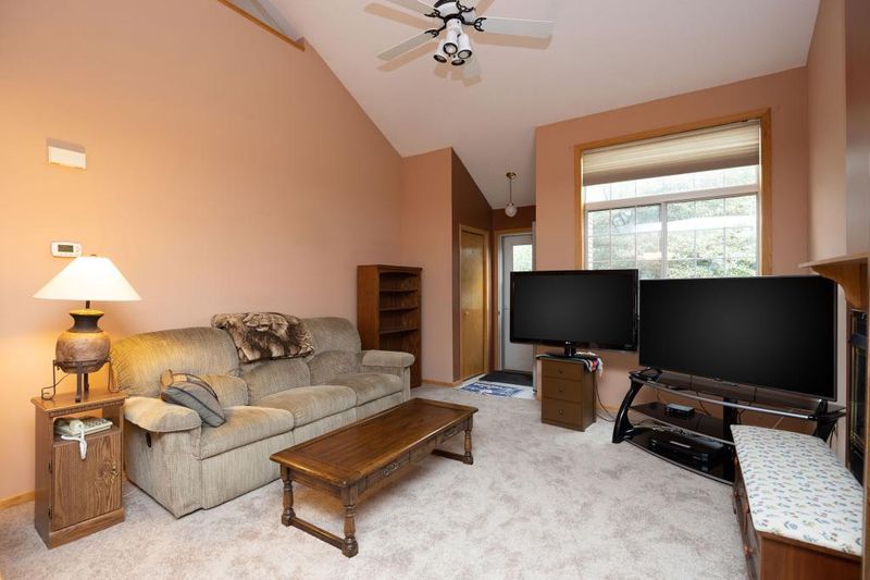 4103 Durham Ct #89, Eagan, MN 55122