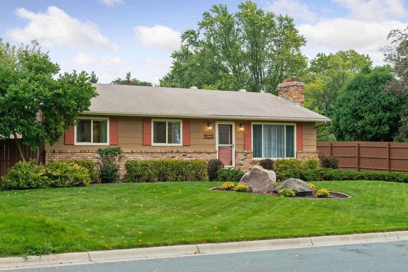 4878 Bryce Ave E, Inver Grove Heights, MN 55076