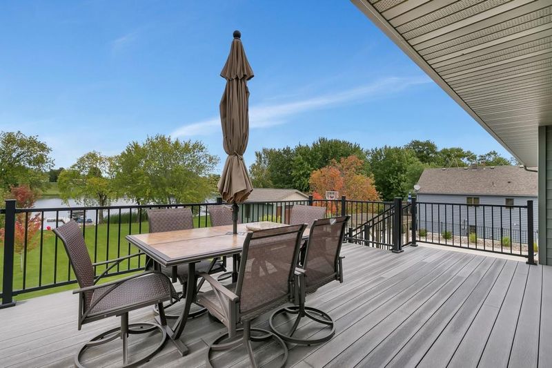 9182 Narcissus Rd, Saint Joseph, MN 56374
