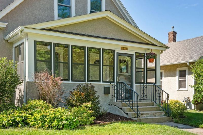 3434 35th Ave S, Minneapolis, MN 55406