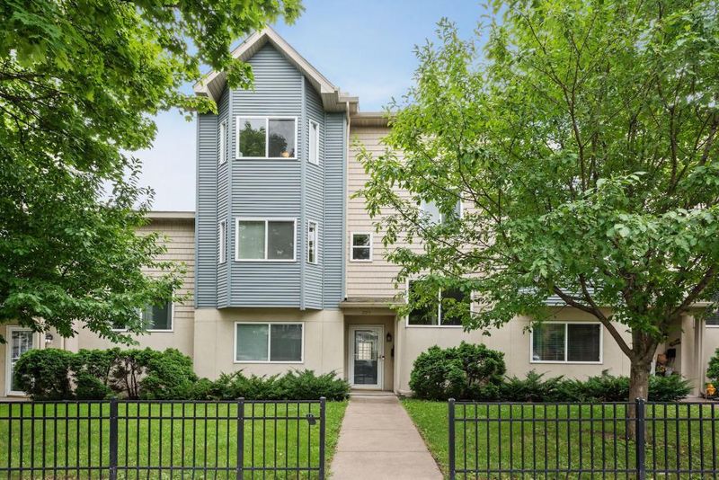 205 W 31st St, Minneapolis, MN 55408
