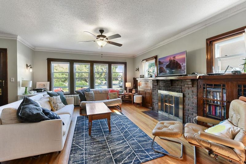 4540 Bryant Ave S, Minneapolis, MN 55419