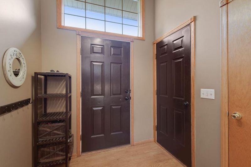 9450 W 126th St, Savage, MN 55378