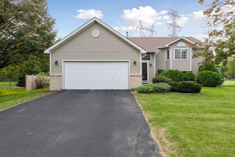 9450 W 126th St, Savage, MN 55378