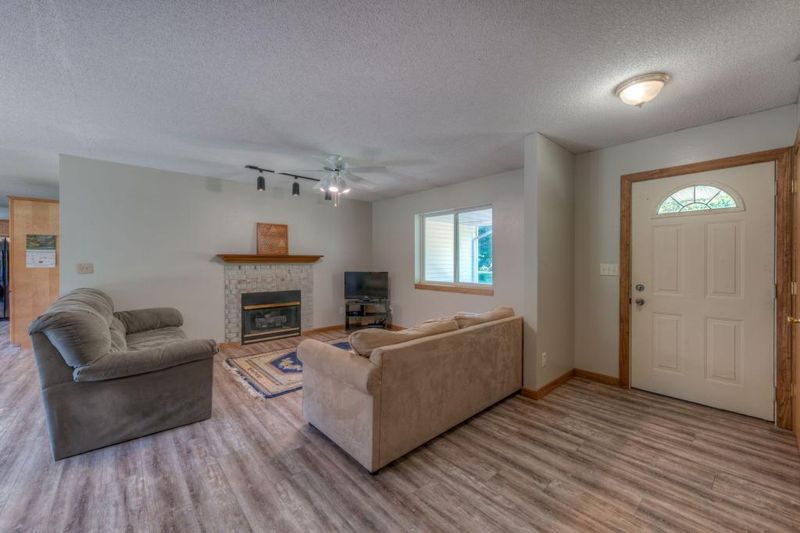 N6822 550th St, Menomonie, WI 54751
