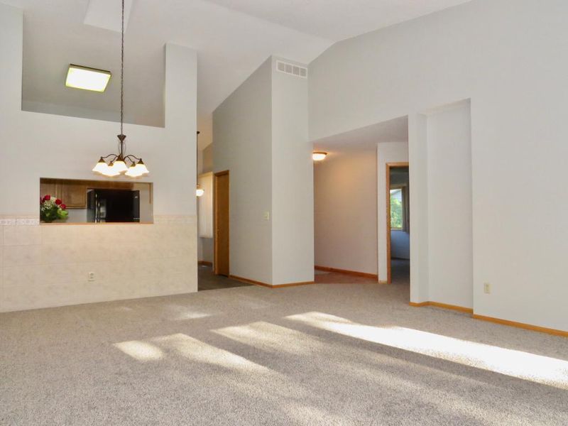 1613 10th Ave SE, Rochester, MN 55904