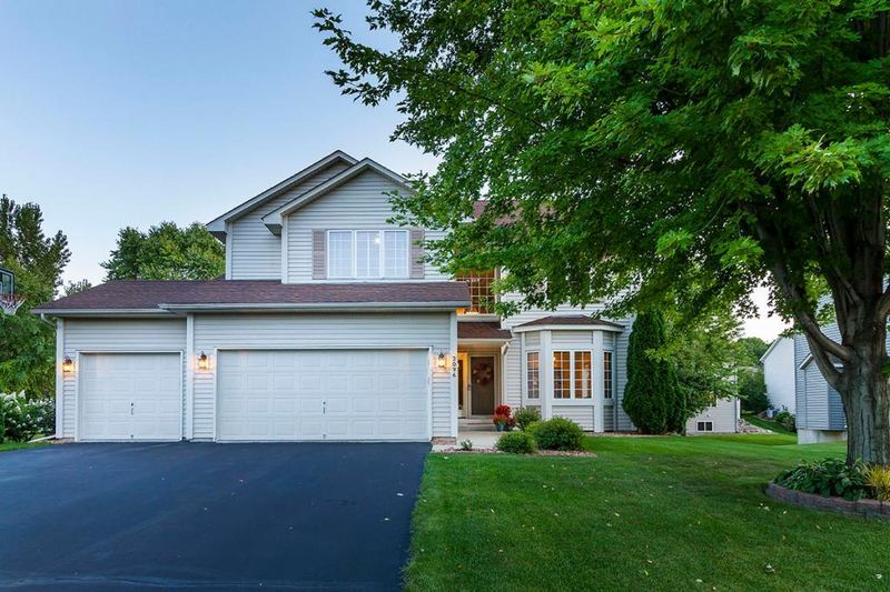 2096 Alden Ave, Shakopee, MN 55379
