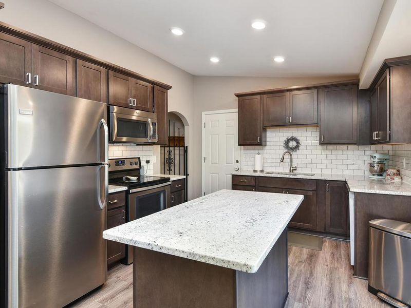 7010 Corvallis Ave N, Crystal, MN 55428