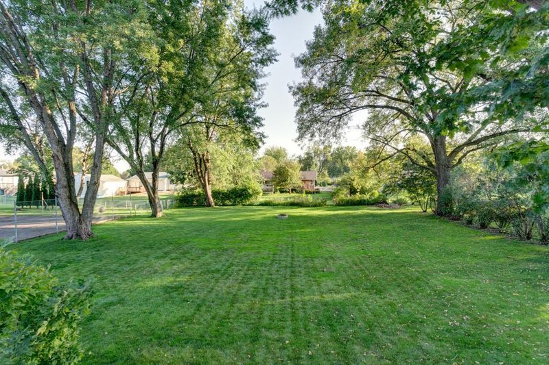 2018 20th St NW, Rochester, MN 55901