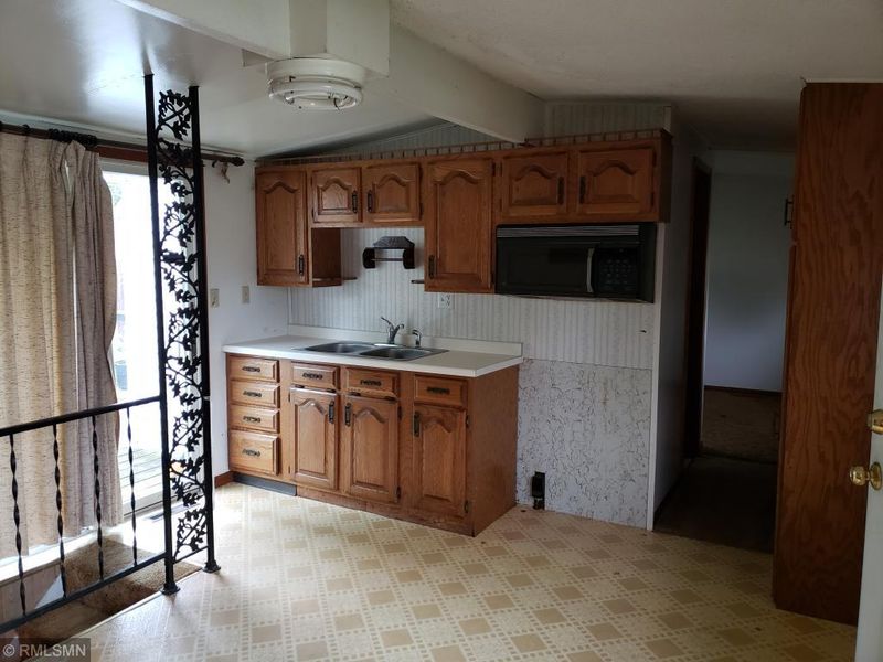 820 N Prairie St, Lake City, MN 55041