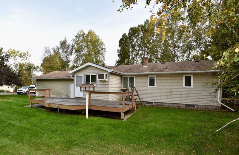 10218 140th St, Milaca, MN 56353