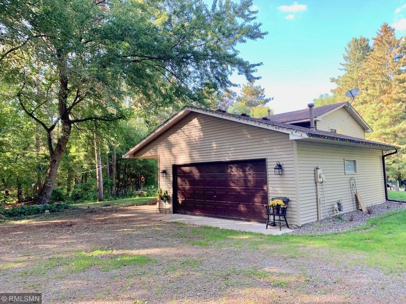 6836 410th St, North Branch, MN 55056