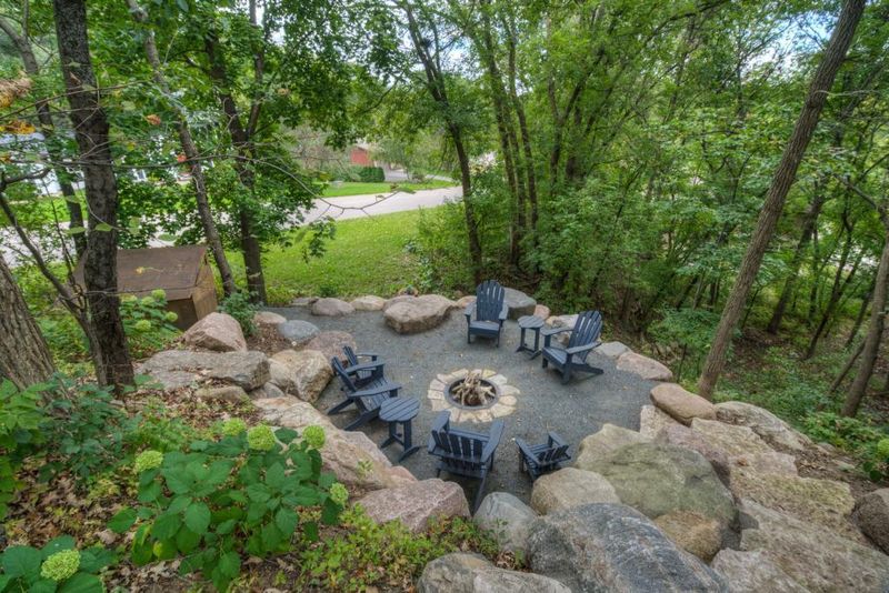 13153 Hannover Ct, Apple Valley, MN 55124
