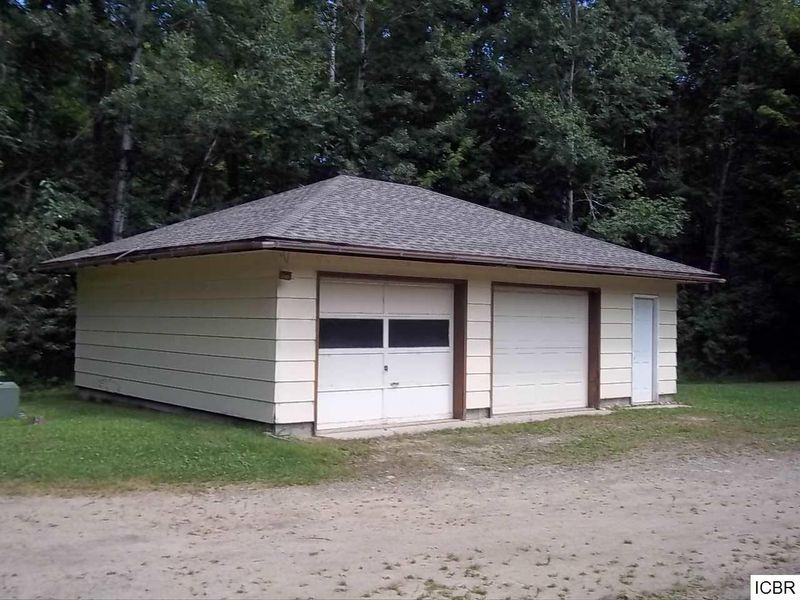 16847 Creek Rd, Nashwauk, MN 55769
