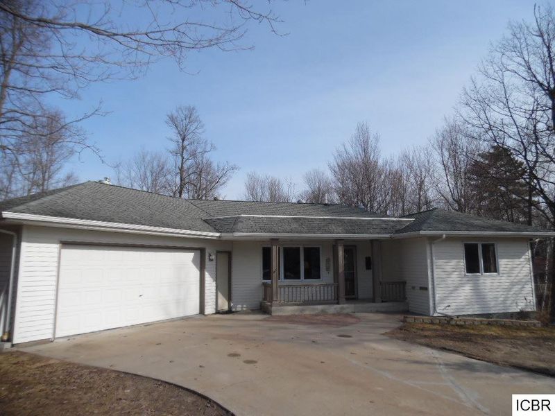 311 21st St, Grand Rapids, MN 55744