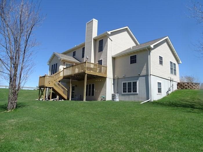 5499 Coral Ln, Mountain Iron, MN 55768