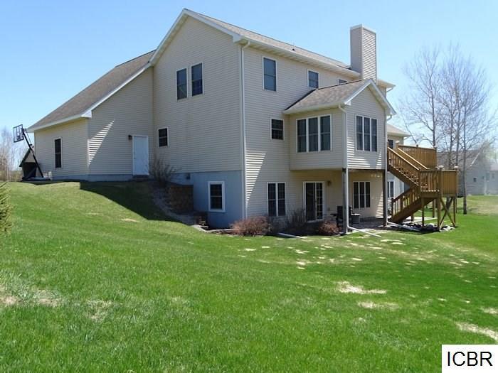 5499 Coral Ln, Mountain Iron, MN 55768