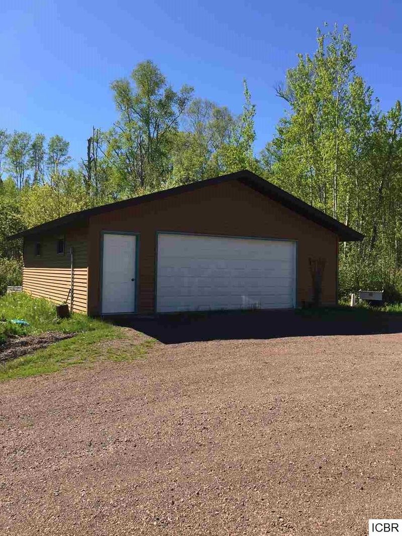 2895 E Hwy 61, Grand Marais, MN 55604