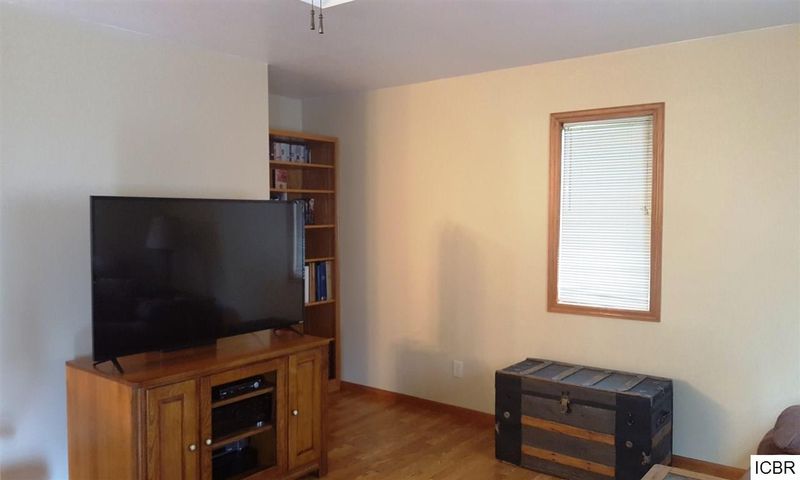 22388 County Rd 434, Bovey, MN 55709