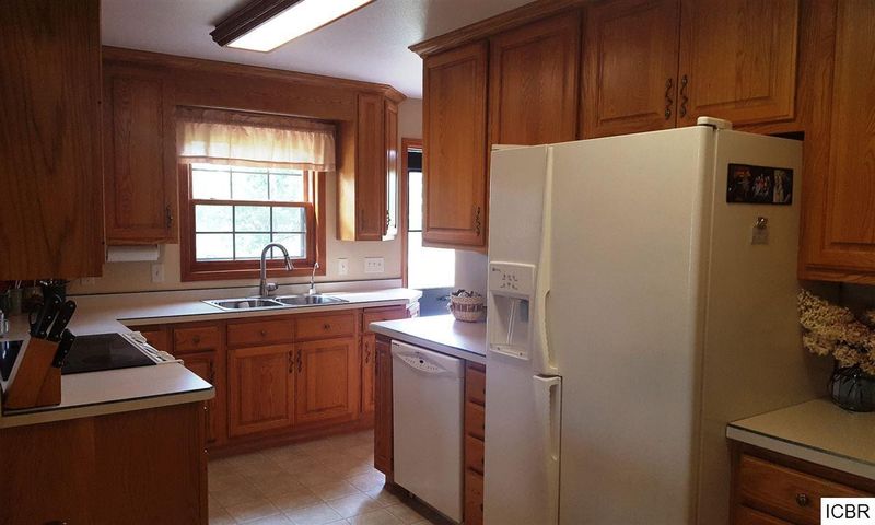22388 County Rd 434, Bovey, MN 55709