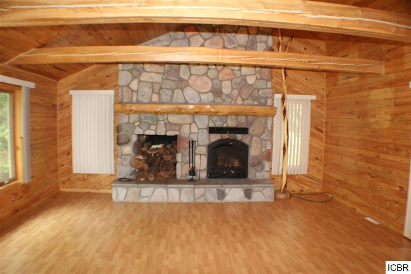 57586 County Rd 4, Max, MN 56659