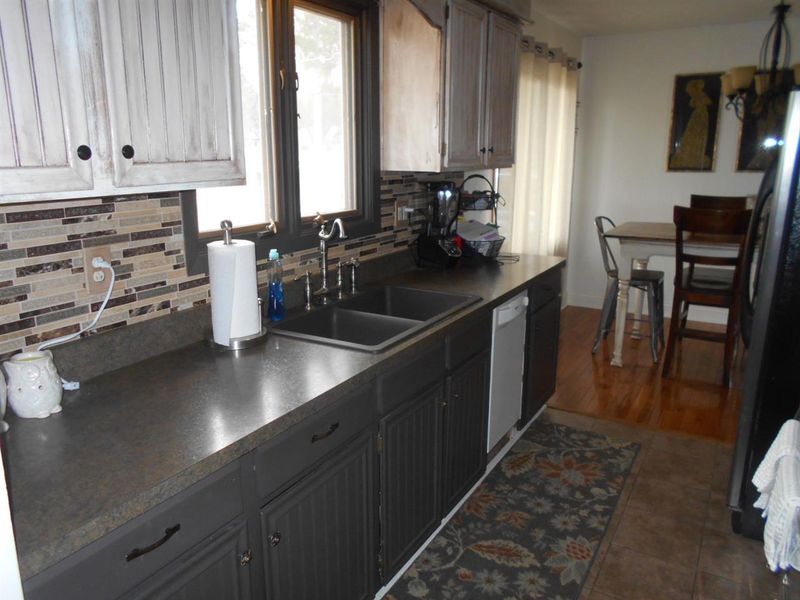 102 SW 13th St, Grand Rapids, MN 55744