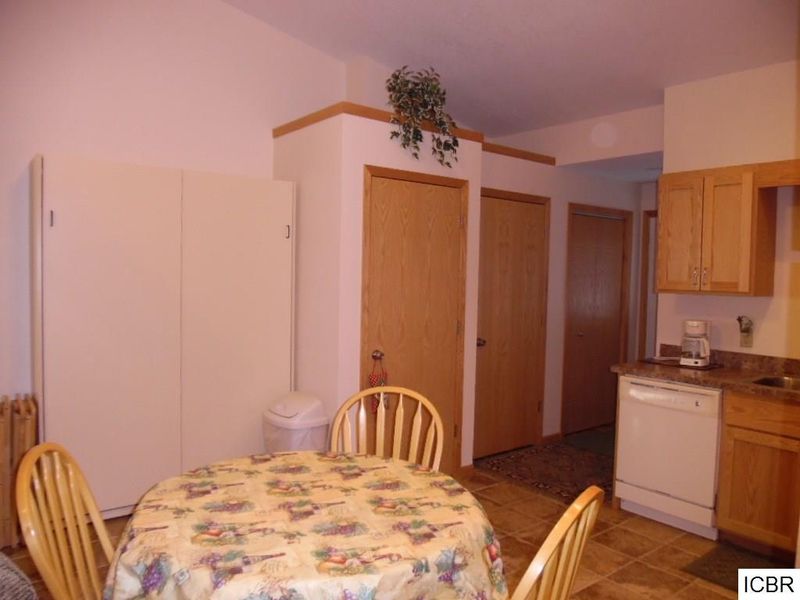 366 Quadna Rd, Hill City, MN 55748