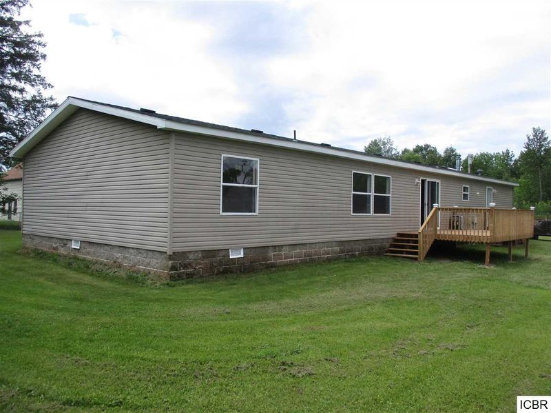308 SE 2nd St, Deer River, MN 56636