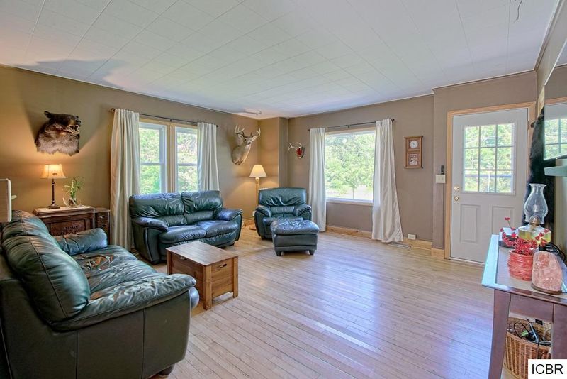34106 County Rd 336, Bovey, MN 55709
