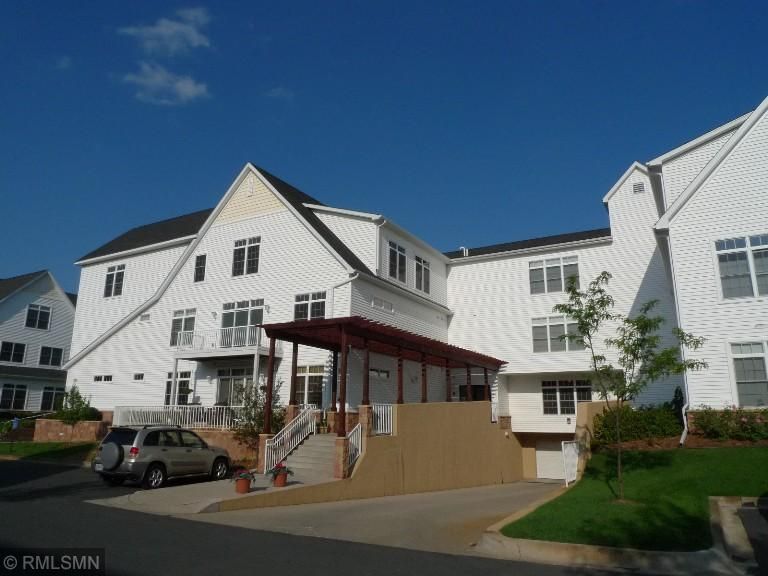 2150 Old School Rd #251, Mound, MN 55364