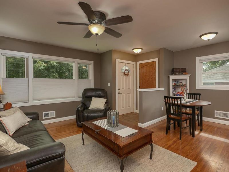 1405 13th Ave NW, Rochester, MN 55901