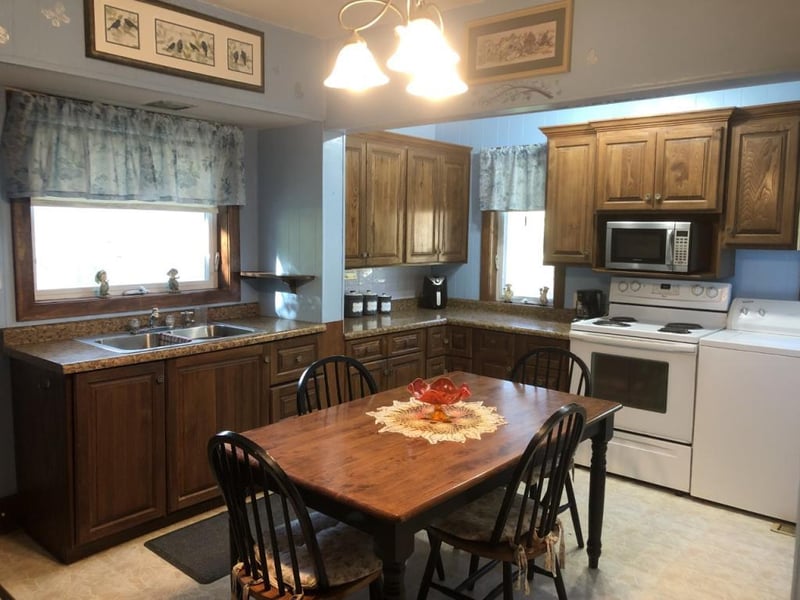 801 4 Th St, Currie, MN 56123