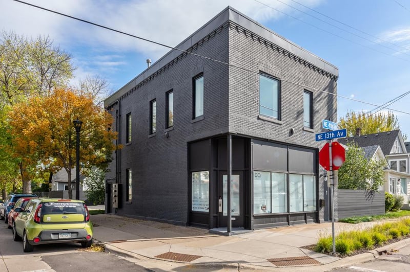 412 13th Ave NE, Minneapolis, MN 55413