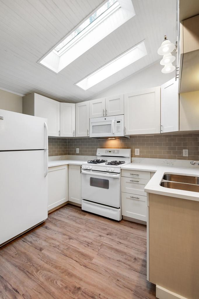 2158 Watertown Rd, Long Lake, MN 55356