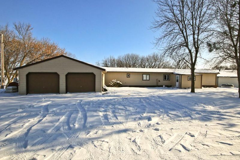 72470 178th St, Dassel, MN 55325