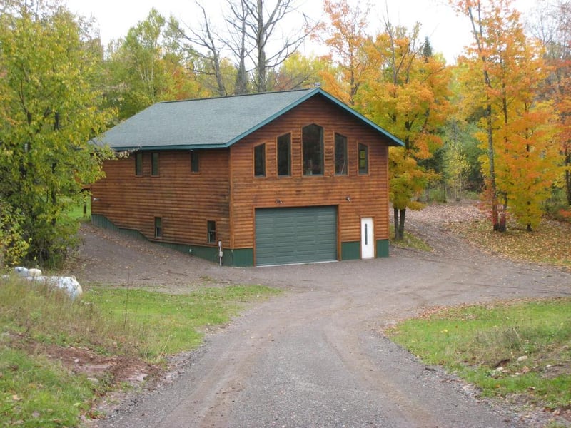 9821 Hwy 2, Brookston, MN 55711