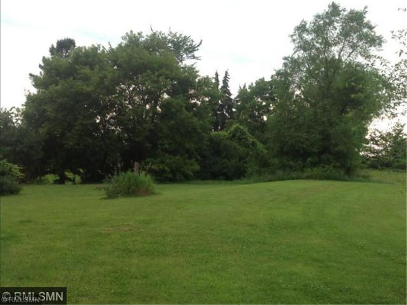 32 55th St W, Sunfish Lake, MN 55118