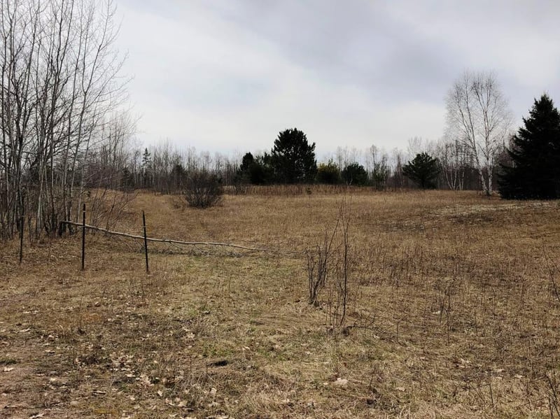 160 S Sweden Rd, Grand View, WI 54839