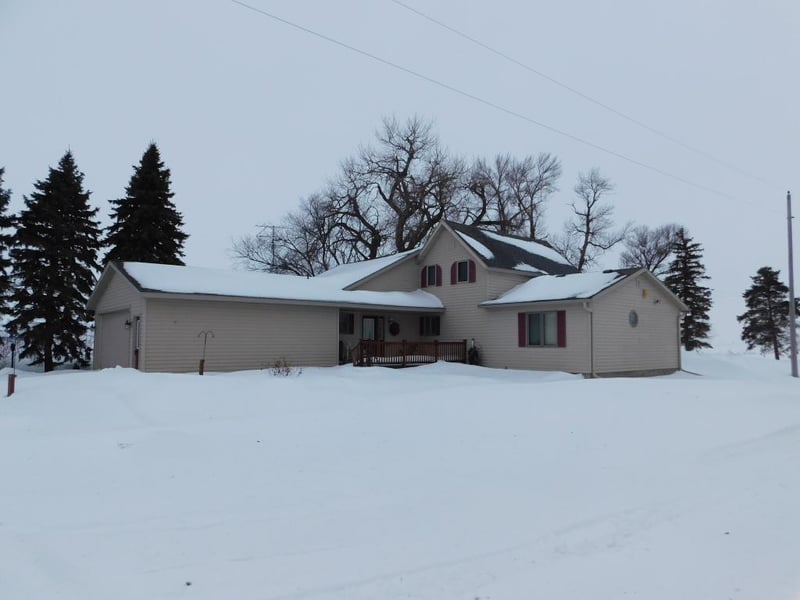 6050 NE 40th Ave, De Graff, MN 56271