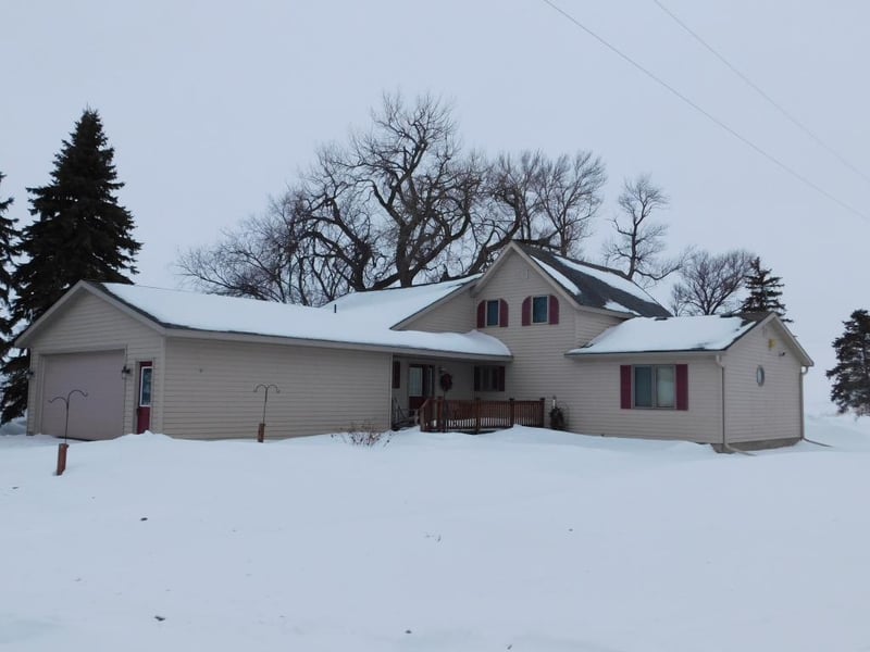6050 NE 40th Ave, De Graff, MN 56271