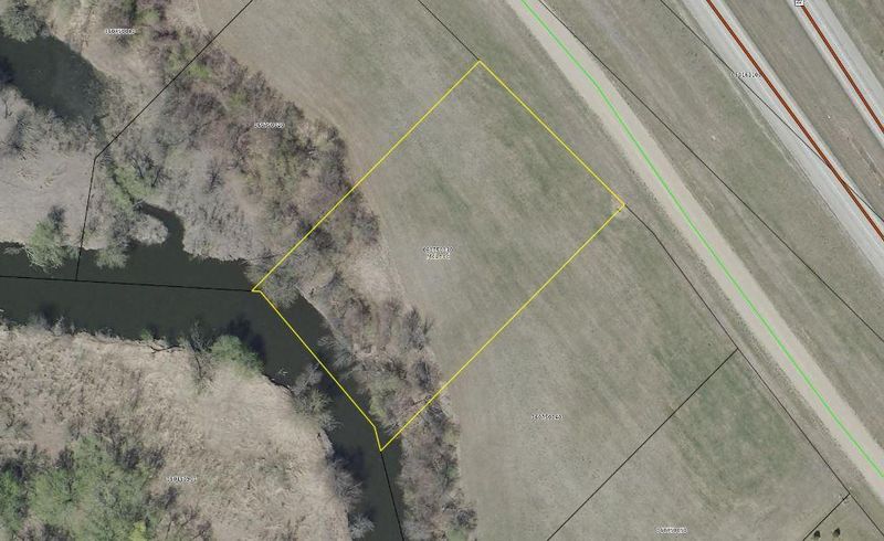 003 Adams St SE, Hutchinson, MN 55350
